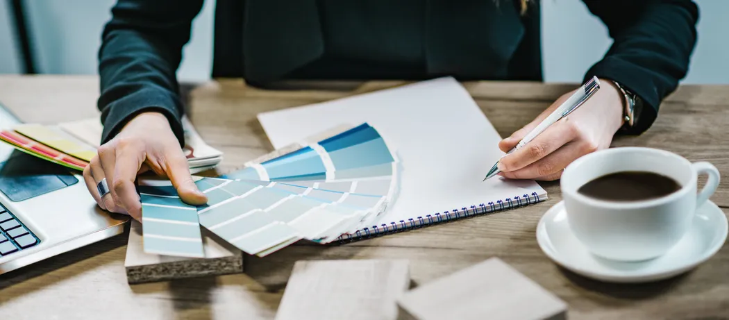 Grundfähigkeitsversicherung: B2B Bürotisch