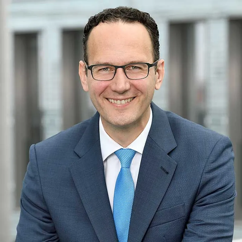 Boris Sonntag, Vorstand Kapitalanlagen der Hannoversche Boris Sonntag, Vorstand Kapitalanlagen der Hannoversche