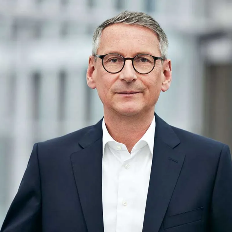 Frank Hilbert, Sprecher des Vorstands der Hannoversche Frank Hilbert, Sprecher des Vorstands der Hannoversche