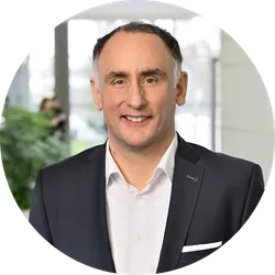 Ljubo Milicevic: Experte für Versicherungs- und Vorsorgeprodukte bei der Hannoversche